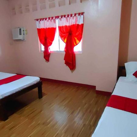 Oyo 1038 William Hearts Pension Puerto Princesa Ngoại thất bức ảnh